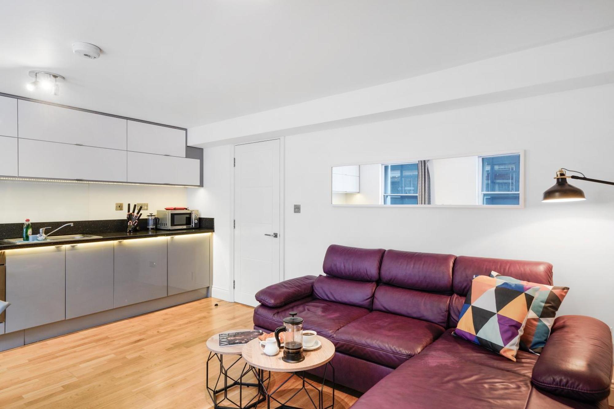 3, Soho 2nd & 3rd Floors By Indigo Flats Apartment *